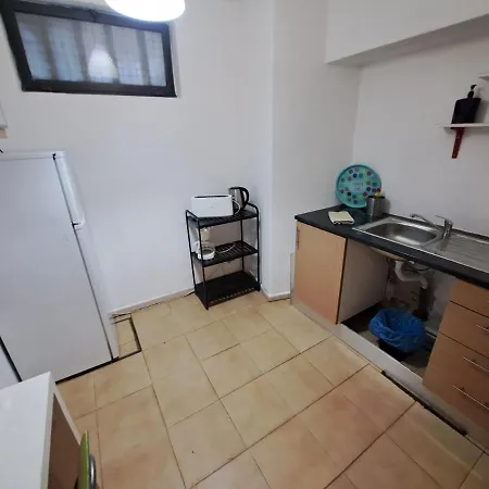 Spacious Economic Center Flat Oporto
